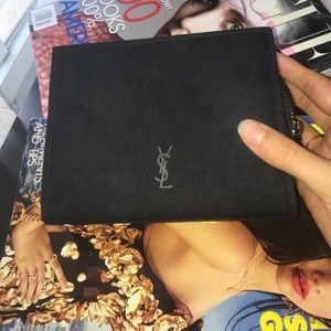 Yves Saint Laurent small suede clutch🖤